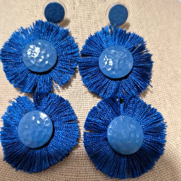 Blue earrings - Picture 1 of 2